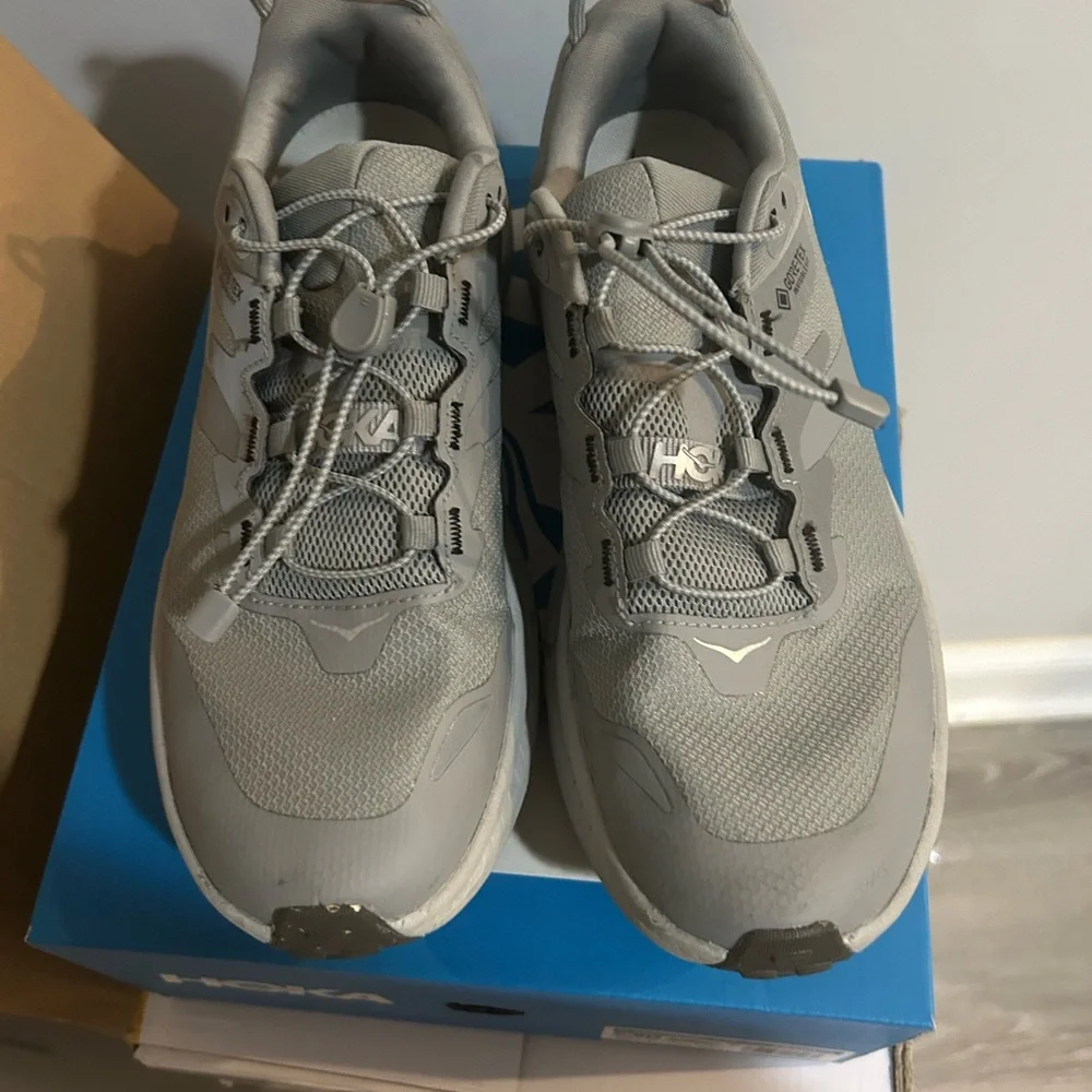 Hoka M Transport GTX size 7.5 tie free sneakers